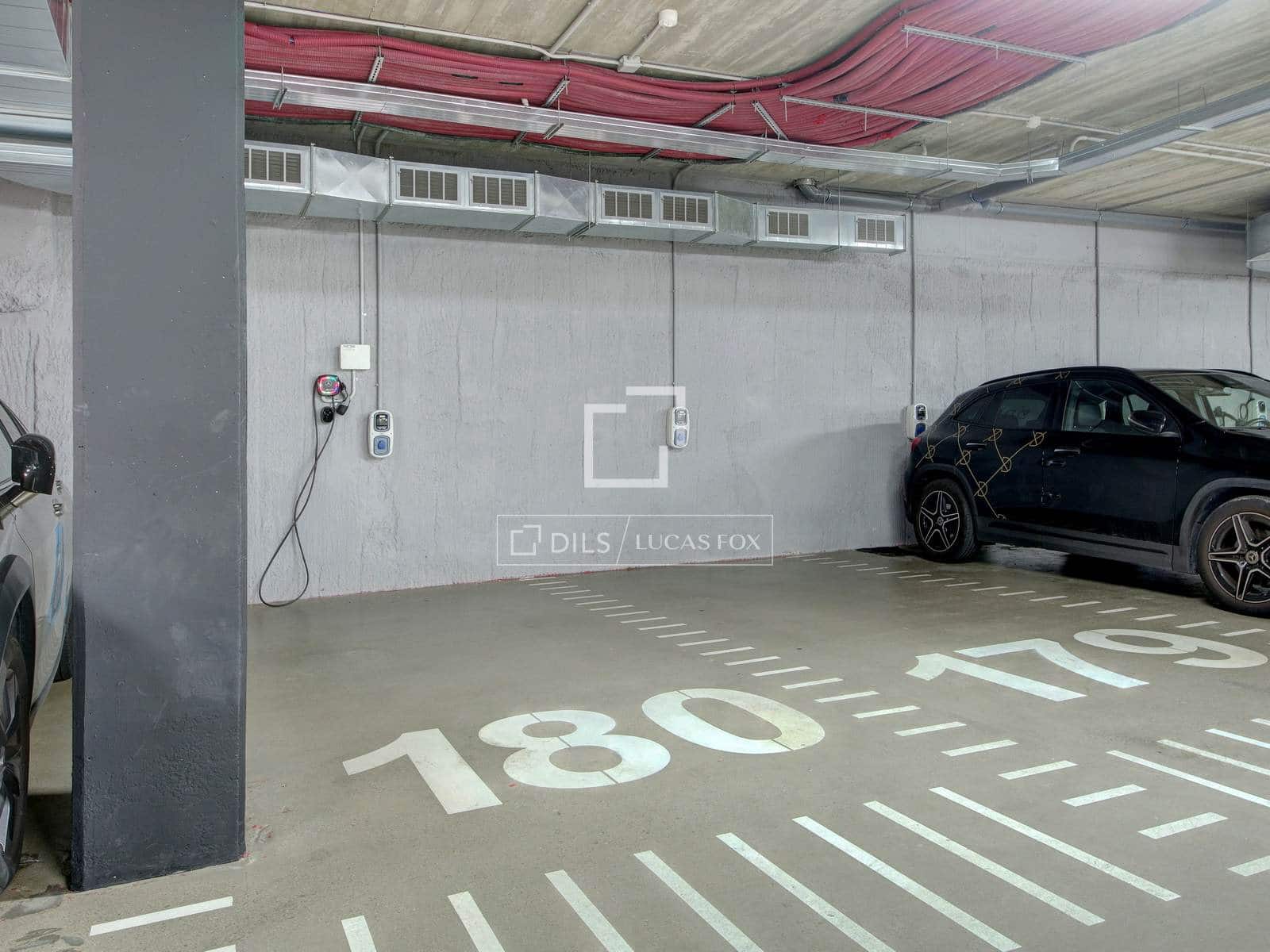 4 bedroom Apartment for sale in Sant Just Desvern with pool garage - € 770,000 (Ref: 9801438)