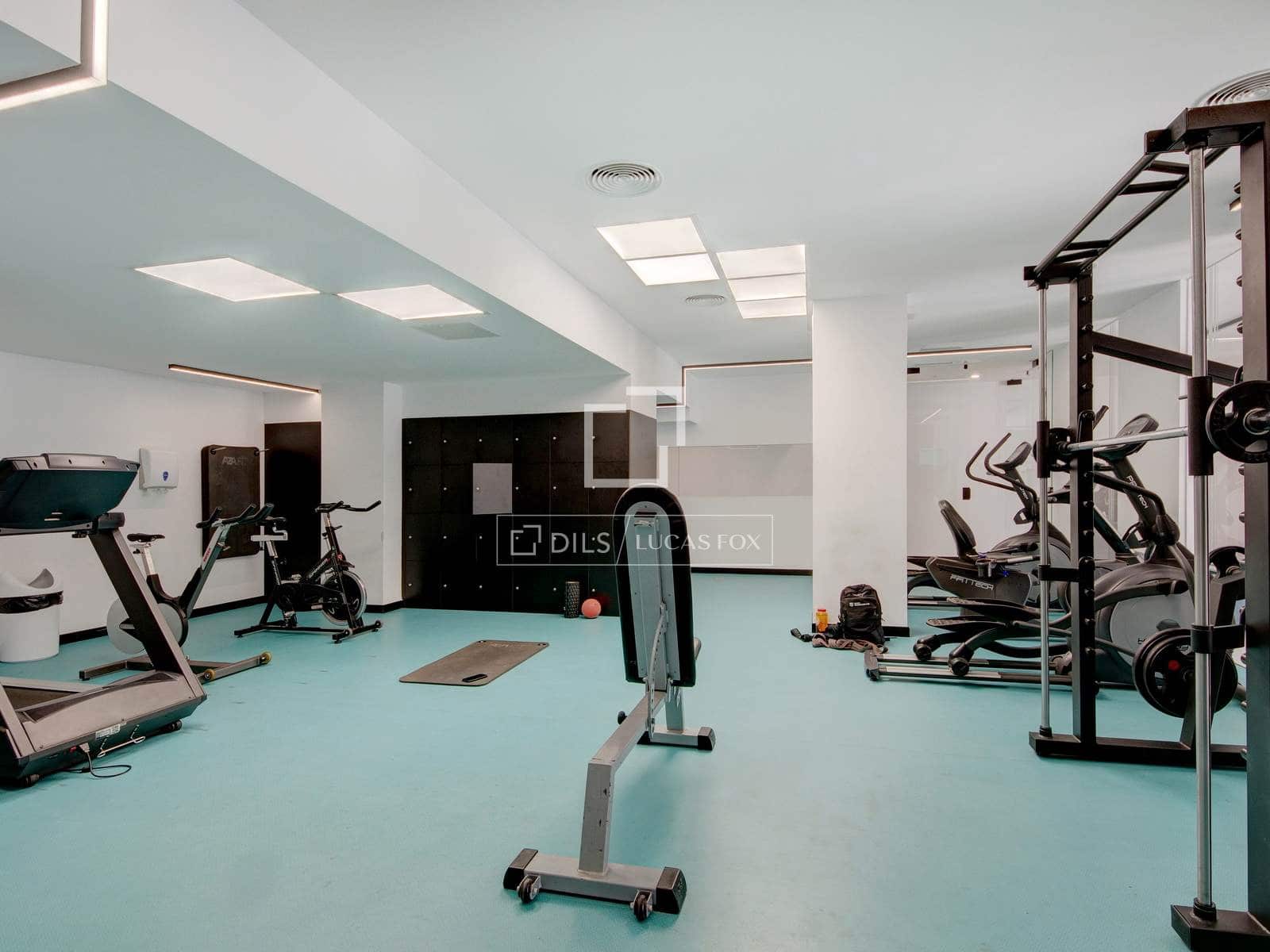 4 bedroom Apartment for sale in Sant Just Desvern with pool garage - € 770,000 (Ref: 9801438)