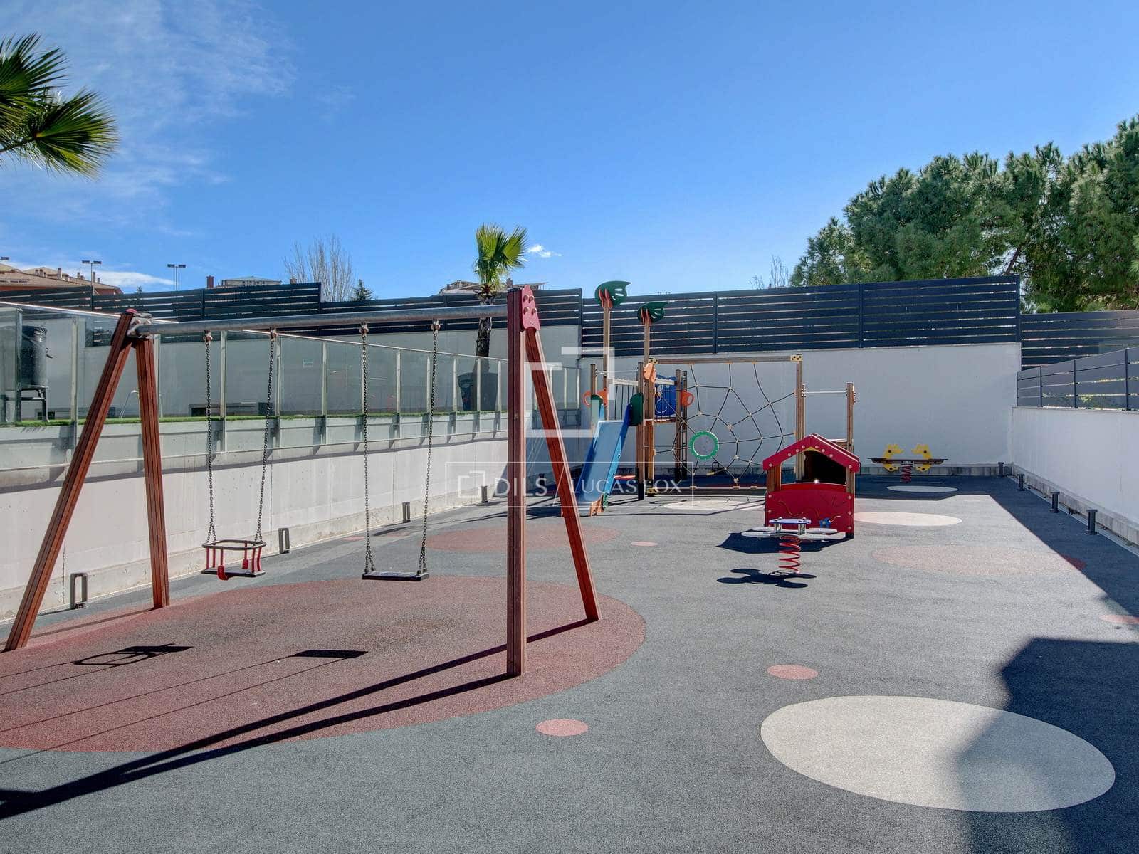 4 bedroom Apartment for sale in Sant Just Desvern with pool garage - € 770,000 (Ref: 9801438)