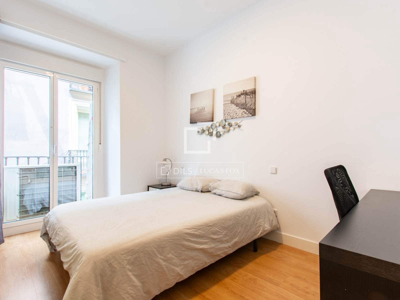 4 soverom Leilighet til leie i Madrid by - € 4 900 (Ref: 9801440)