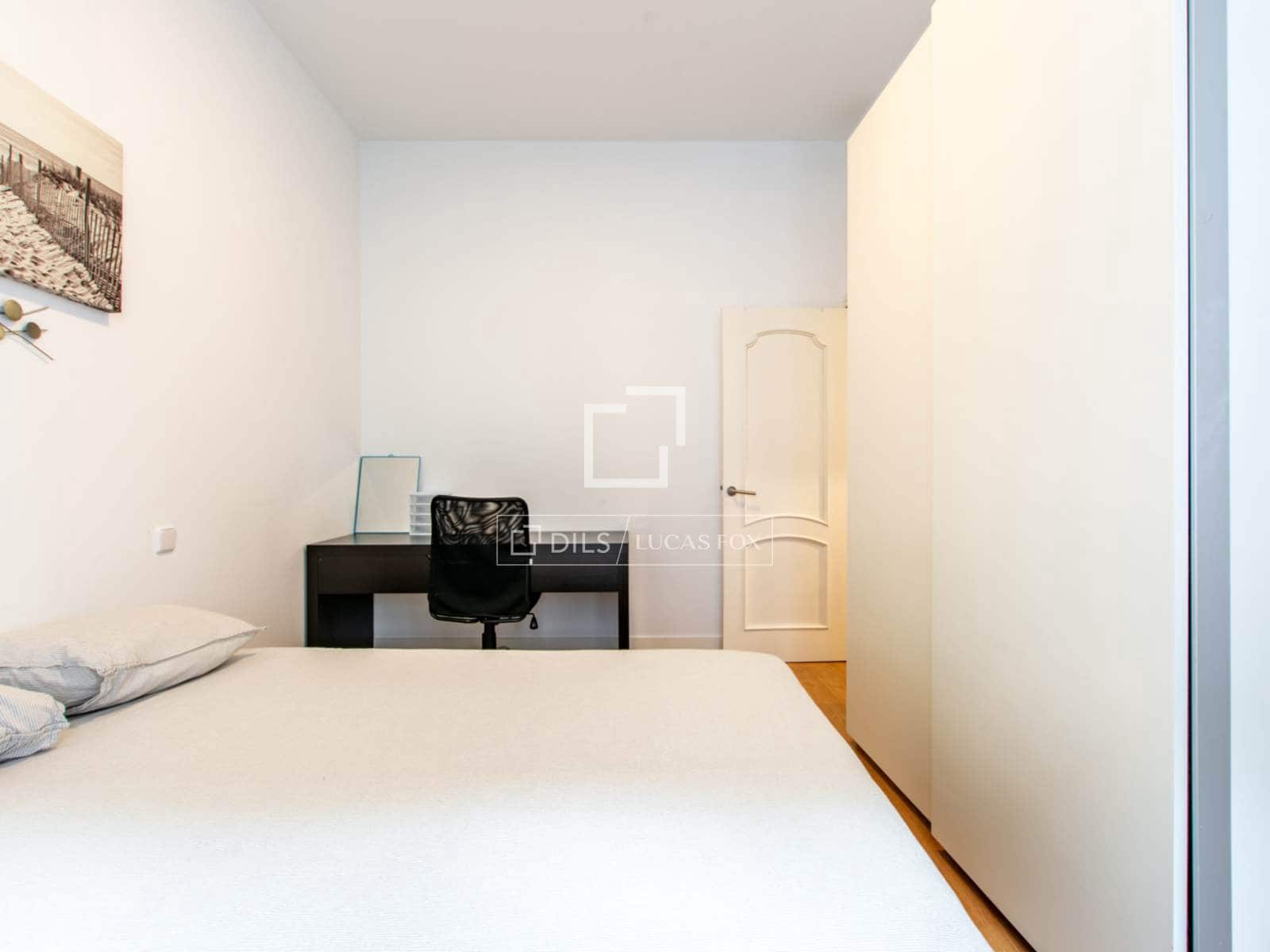 4 soverom Leilighet til leie i Madrid by - € 4 900 (Ref: 9801440)