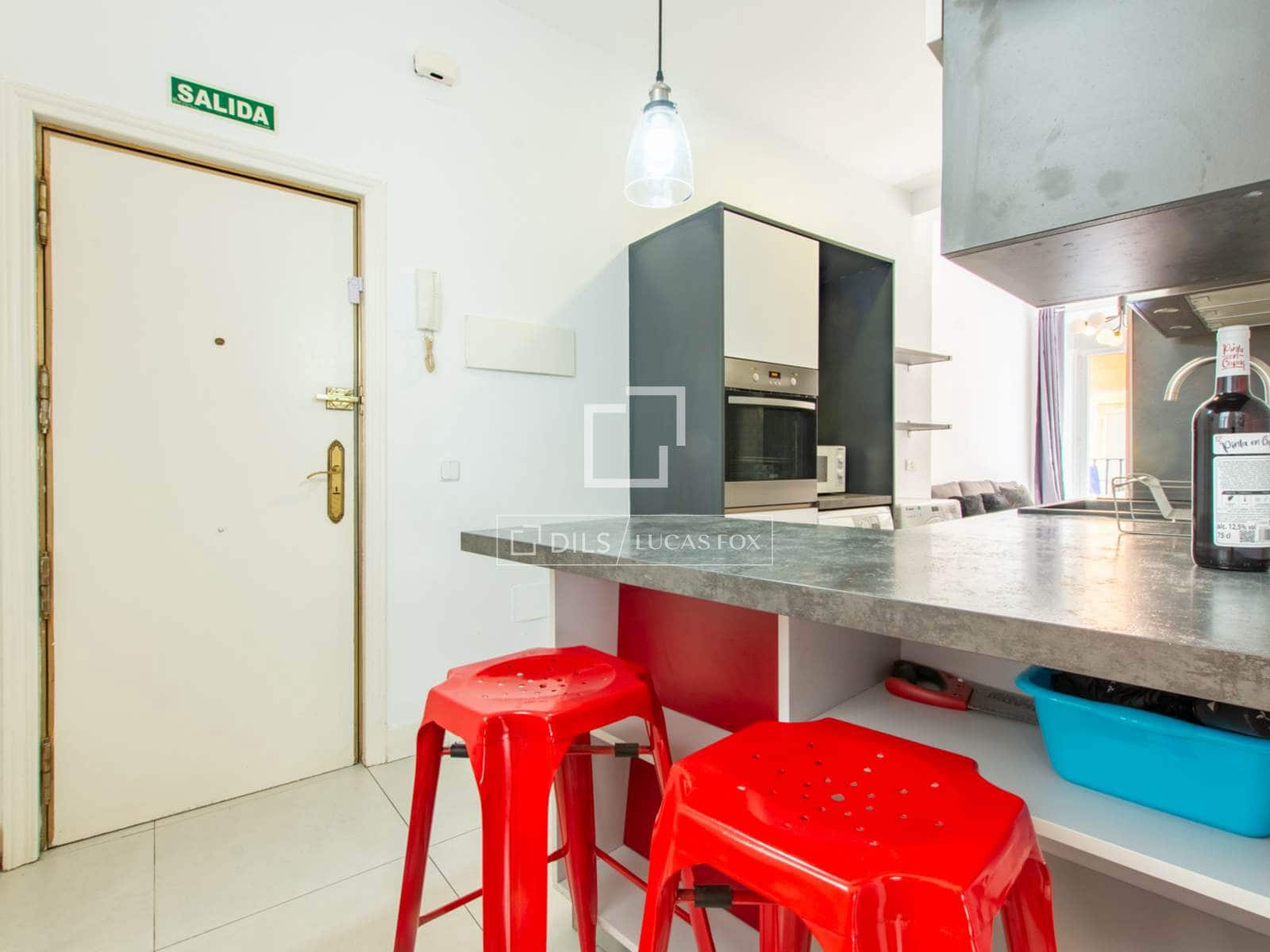 4 soverom Leilighet til leie i Madrid by - € 4 900 (Ref: 9801440)