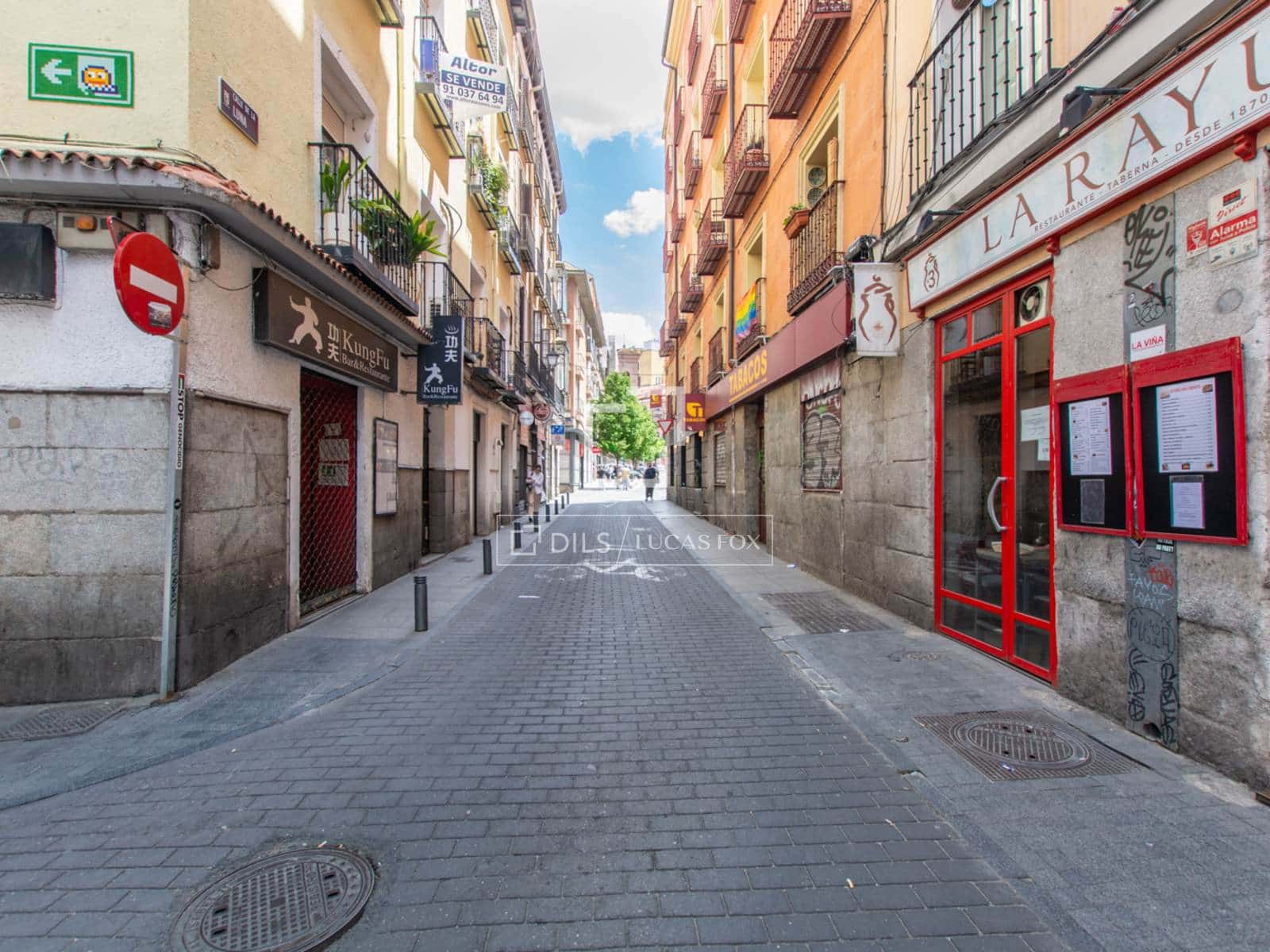 4 soverom Leilighet til leie i Madrid by - € 4 900 (Ref: 9801440)