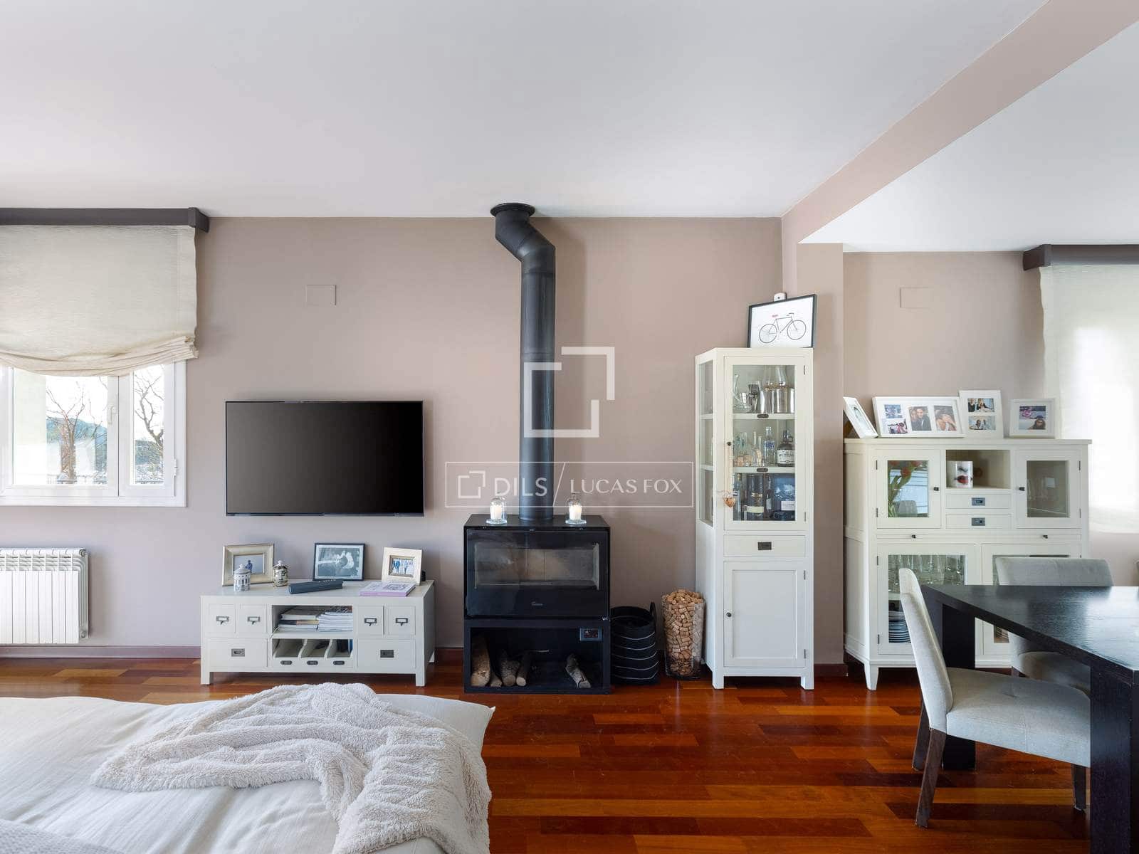 3 Zimmer Villa zu verkaufen in Sant Pol de Mar mit Pool Garage - 750.000 € (Ref: 9801441)