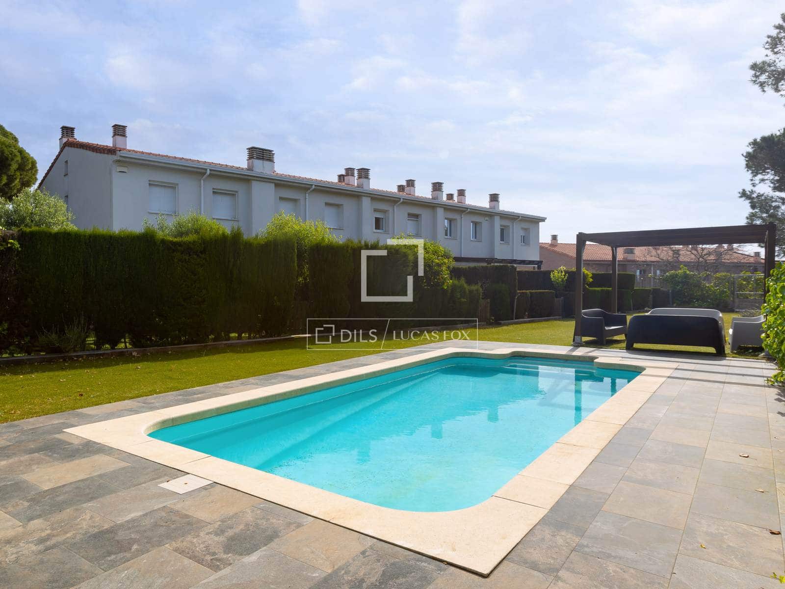 3 Zimmer Villa zu verkaufen in Sant Pol de Mar mit Pool Garage - 750.000 € (Ref: 9801441)