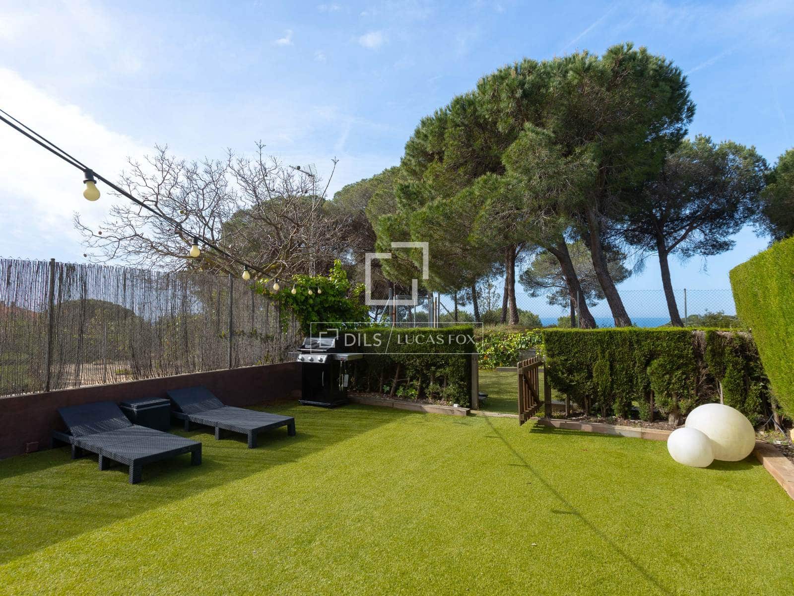 3 Zimmer Villa zu verkaufen in Sant Pol de Mar mit Pool Garage - 750.000 € (Ref: 9801441)