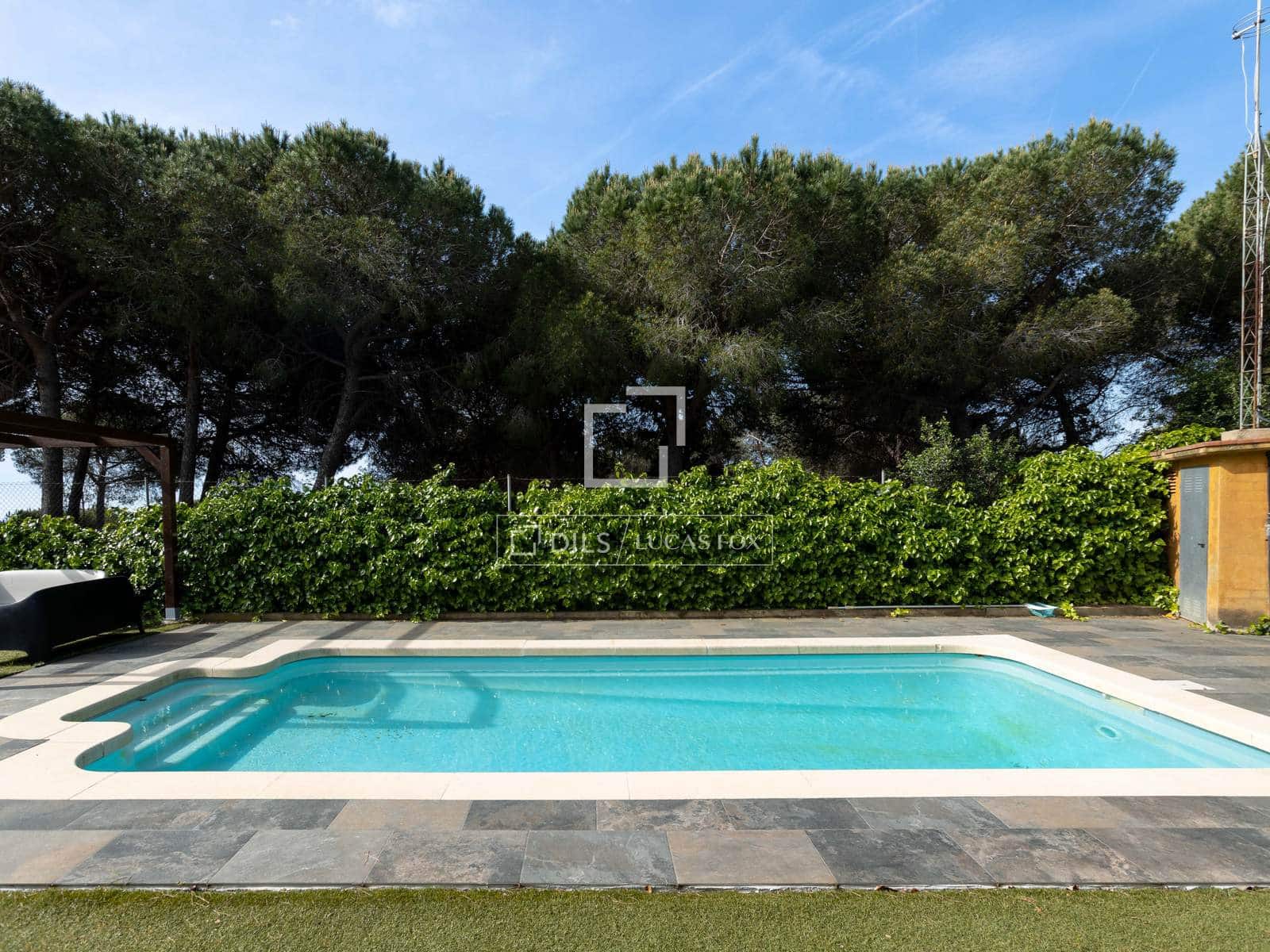 3 Zimmer Villa zu verkaufen in Sant Pol de Mar mit Pool Garage - 750.000 € (Ref: 9801441)