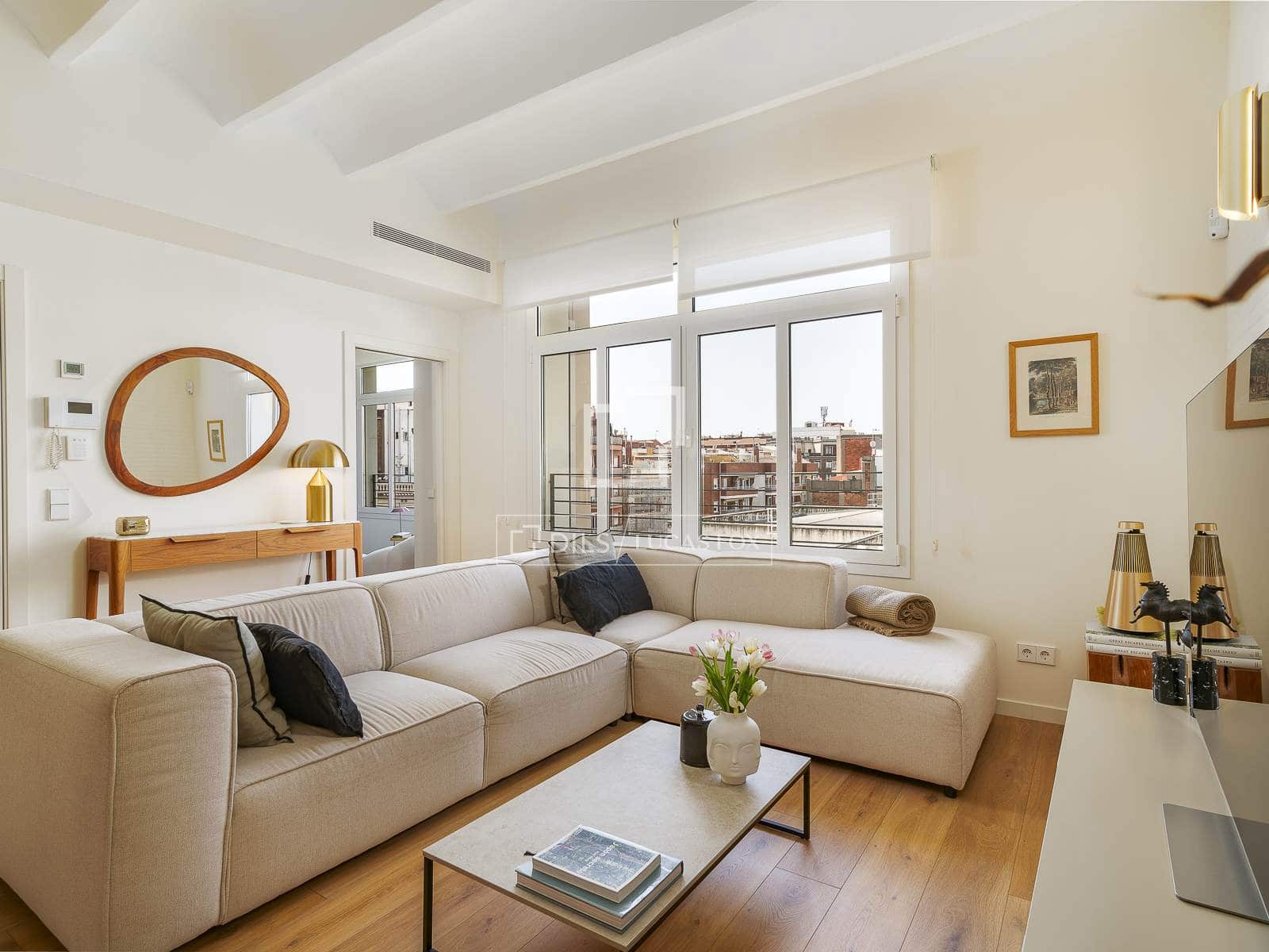 3 slaapkamer Appartement te koop in Barcelona stad - € 815.000 (Ref: 9802933)