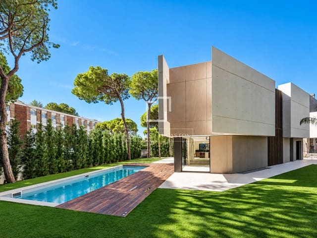 5 sypialnia Willa na sprzedaż w Castelldefels z basenem garażem - 3 800 000 € (Ref: 9802934)