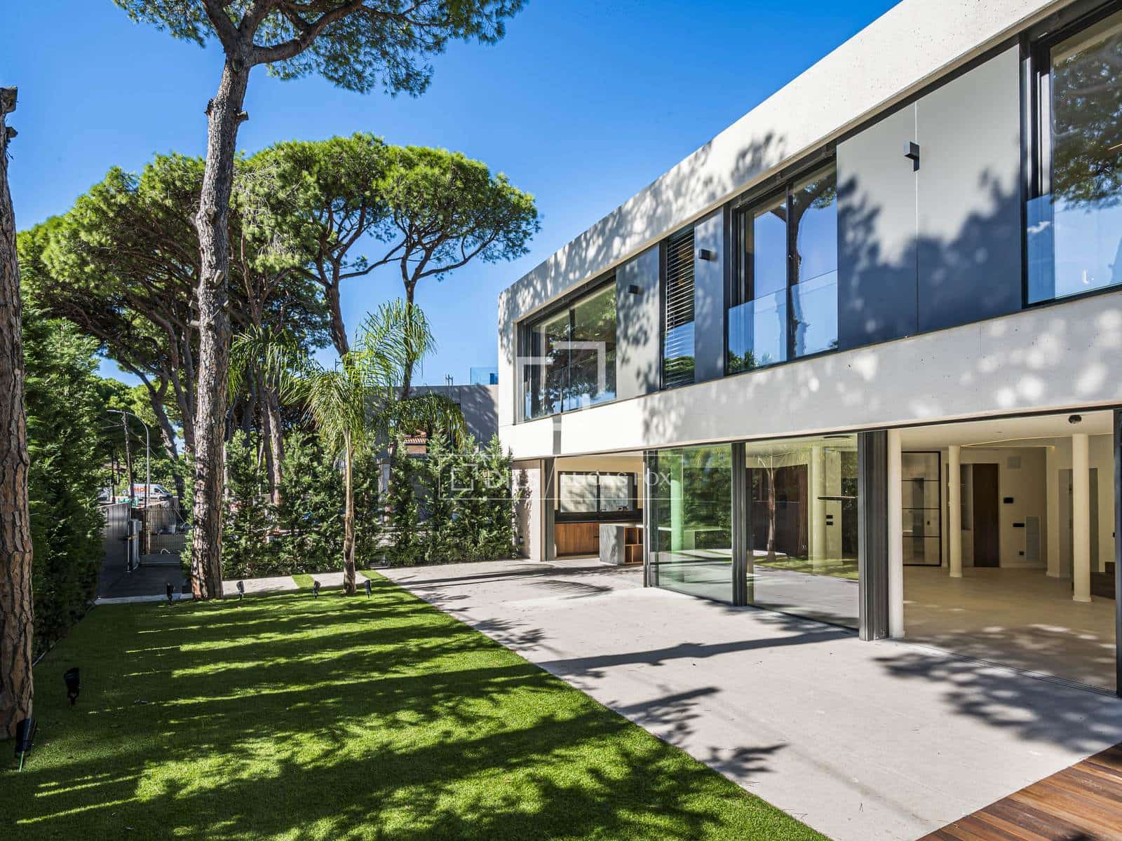 5 soveværelse Villa til salg i Castelldefels med swimmingpool garage - € 3.800.000 (Ref: 9802934)