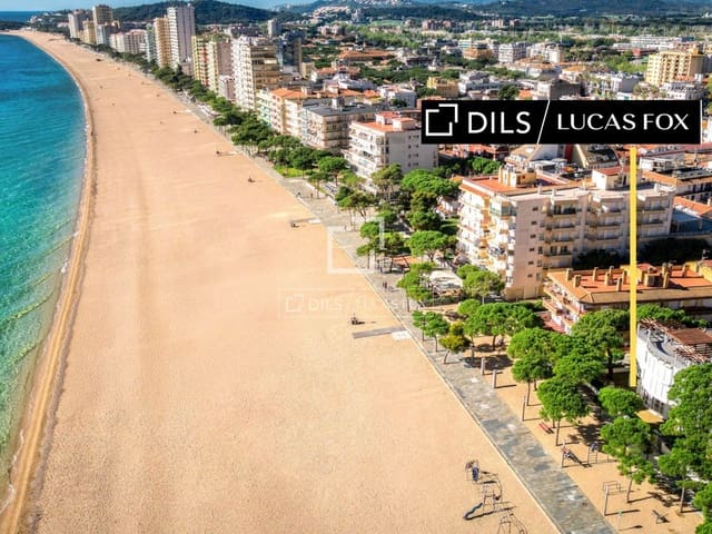 Apartamento de 4 habitaciones en Platja d'Aro, Castell-Platja d'Aro en venta con garaje - 1.900.000 € (Ref: 9802936)