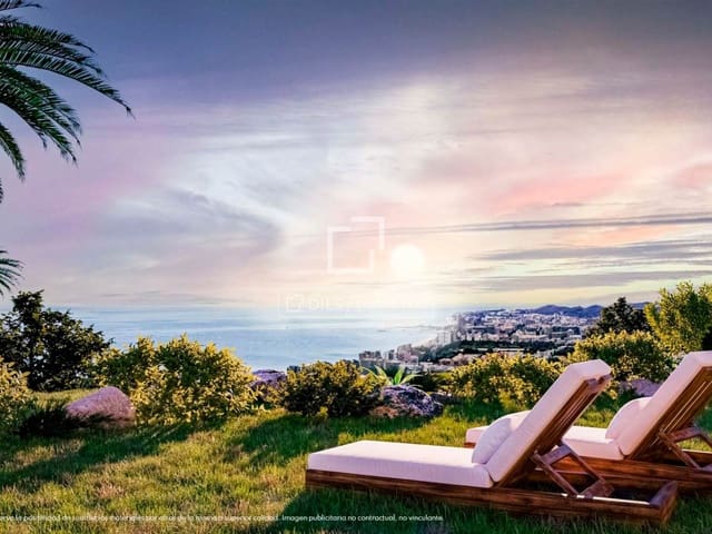 3 makuuhuone Kattohuoneisto myytävänä paikassa Fuengirola mukana uima-altaan 
autotalli - 995 200 € (Ref: 9802938)