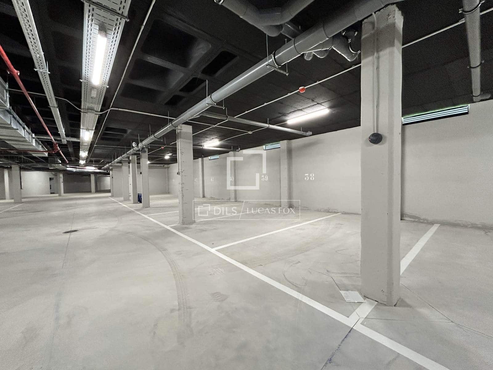 2 bedroom Apartment for sale in Fuengirola with pool garage - € 499,000 (Ref: 9802939)