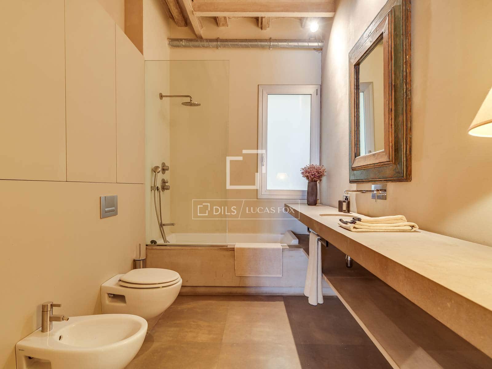 Apartamento de 2 habitaciones en Barcelona ciudad en venta - 785.000 € (Ref: 9802941)