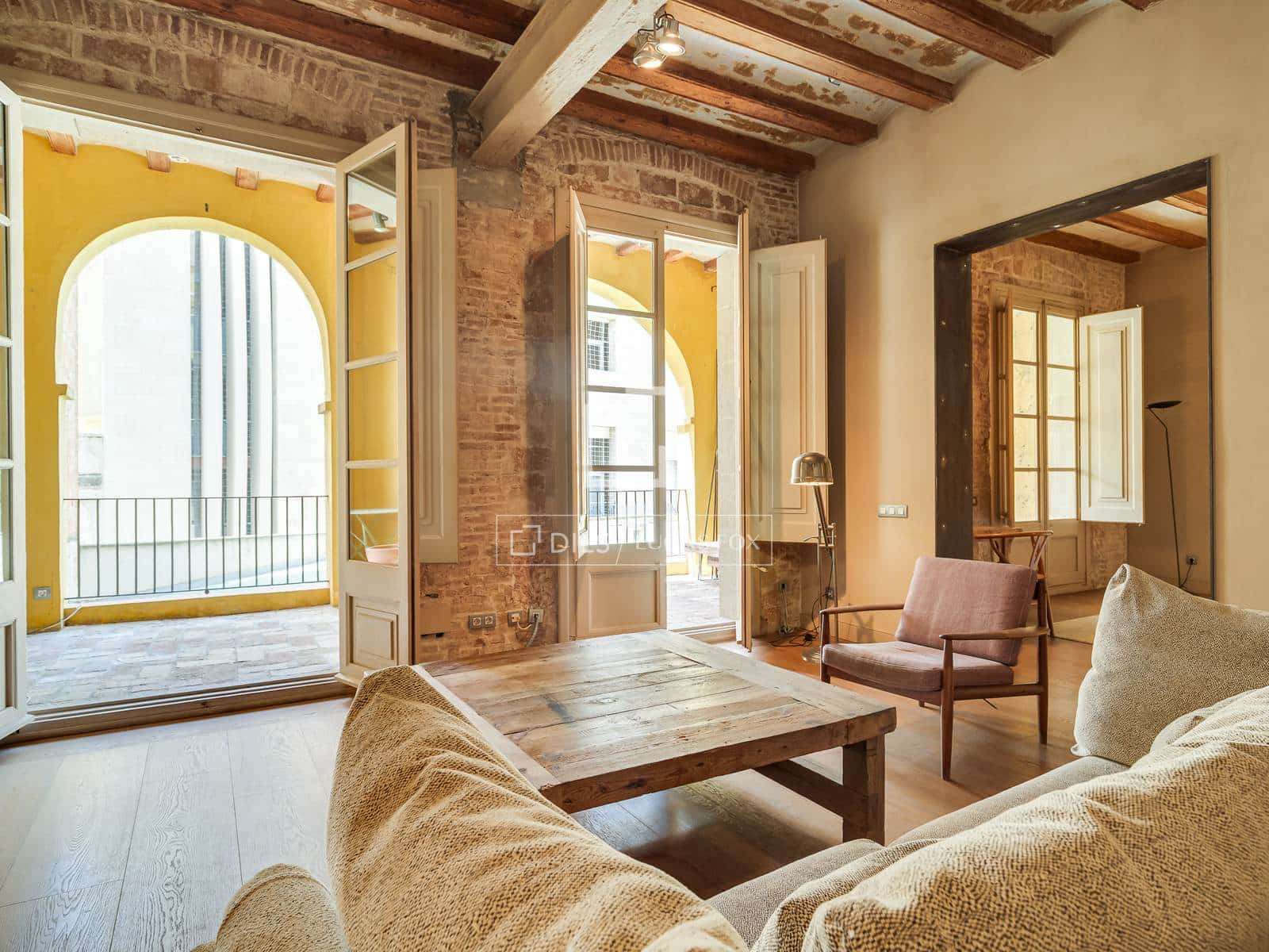 Apartamento de 2 habitaciones en Barcelona ciudad en venta - 785.000 € (Ref: 9802941)