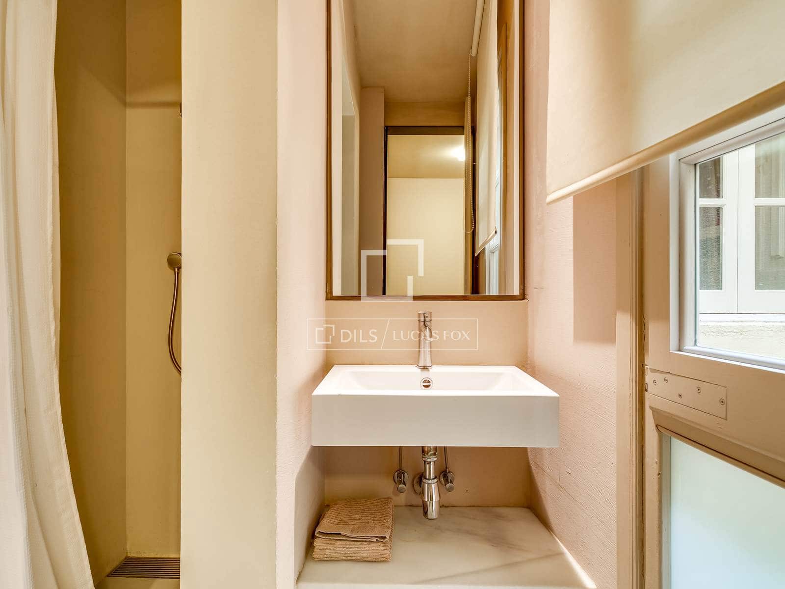 Apartamento de 2 habitaciones en Barcelona ciudad en venta - 785.000 € (Ref: 9802941)