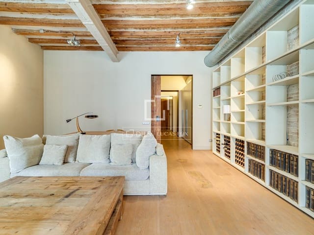 Apartamento de 2 habitaciones en Barcelona ciudad en venta - 785.000 € (Ref: 9802941)