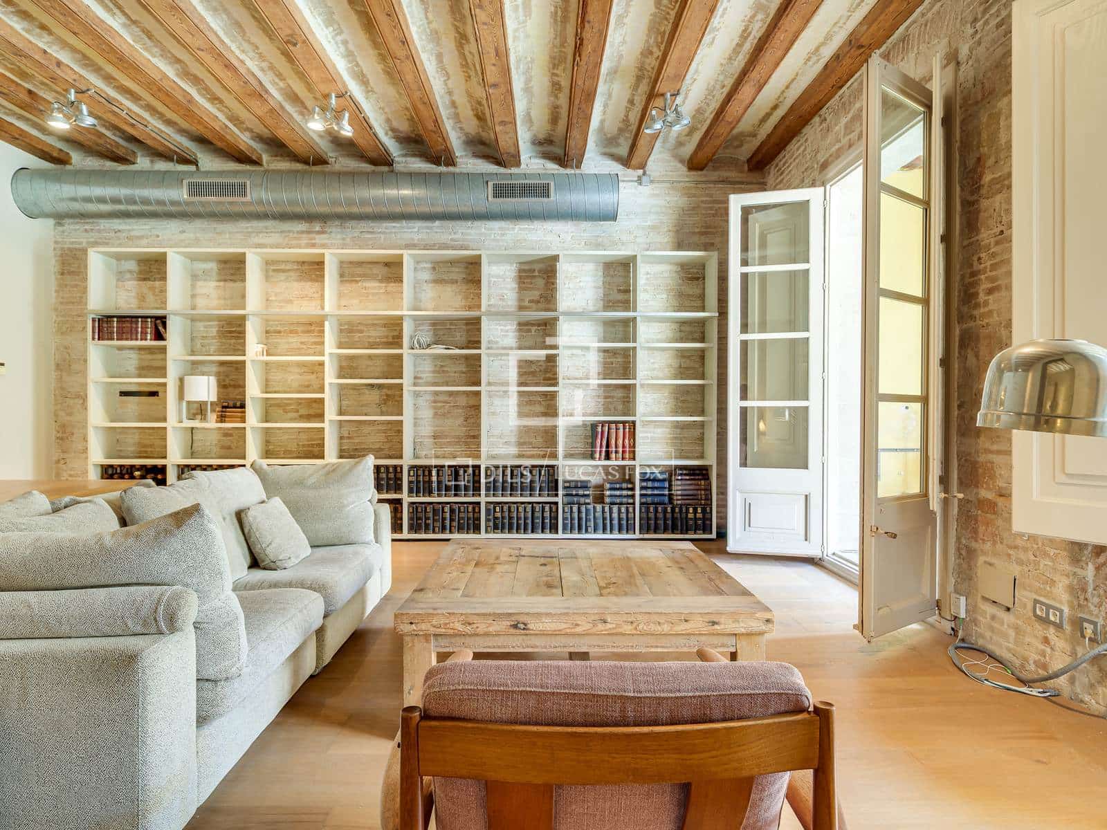 Apartamento de 2 habitaciones en Barcelona ciudad en venta - 785.000 € (Ref: 9802941)