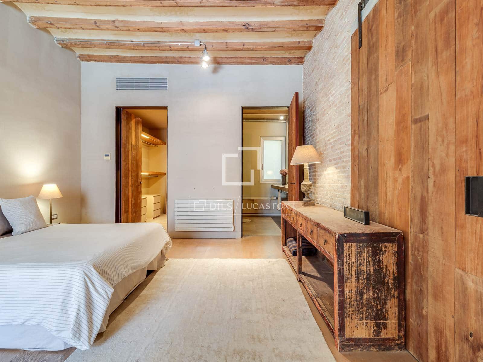 Apartamento de 2 habitaciones en Barcelona ciudad en venta - 785.000 € (Ref: 9802941)