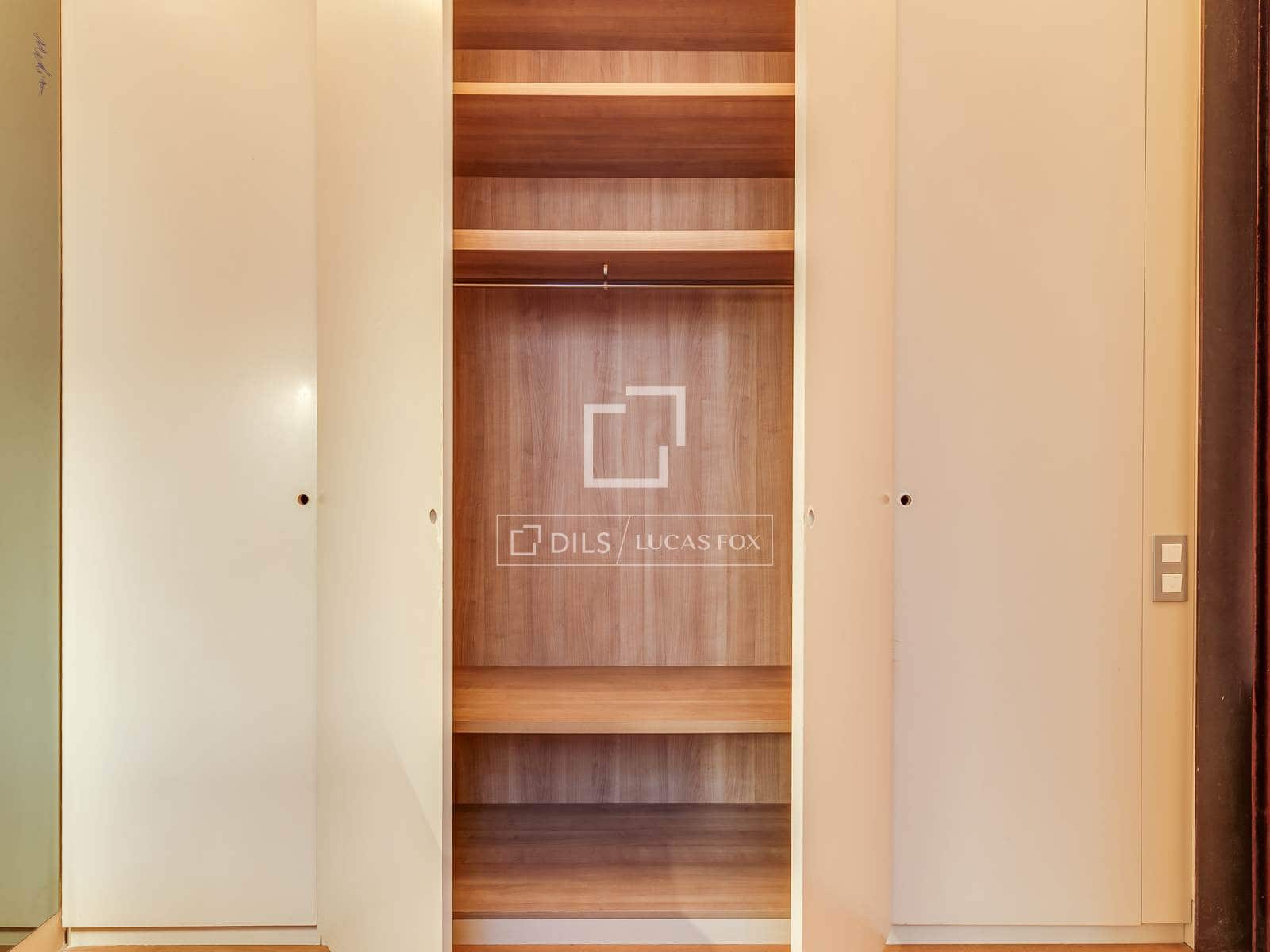 1 slaapkamer Appartement te koop in Barcelona stad - € 355.000 (Ref: 9802944)