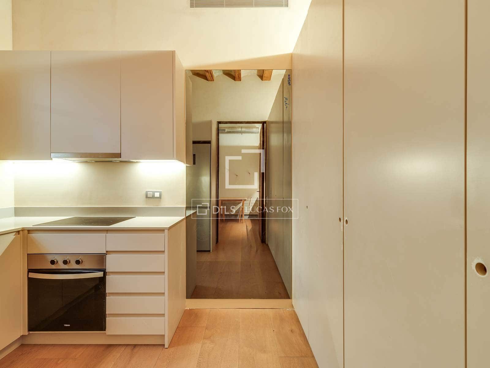 1 slaapkamer Appartement te koop in Barcelona stad - € 355.000 (Ref: 9802944)