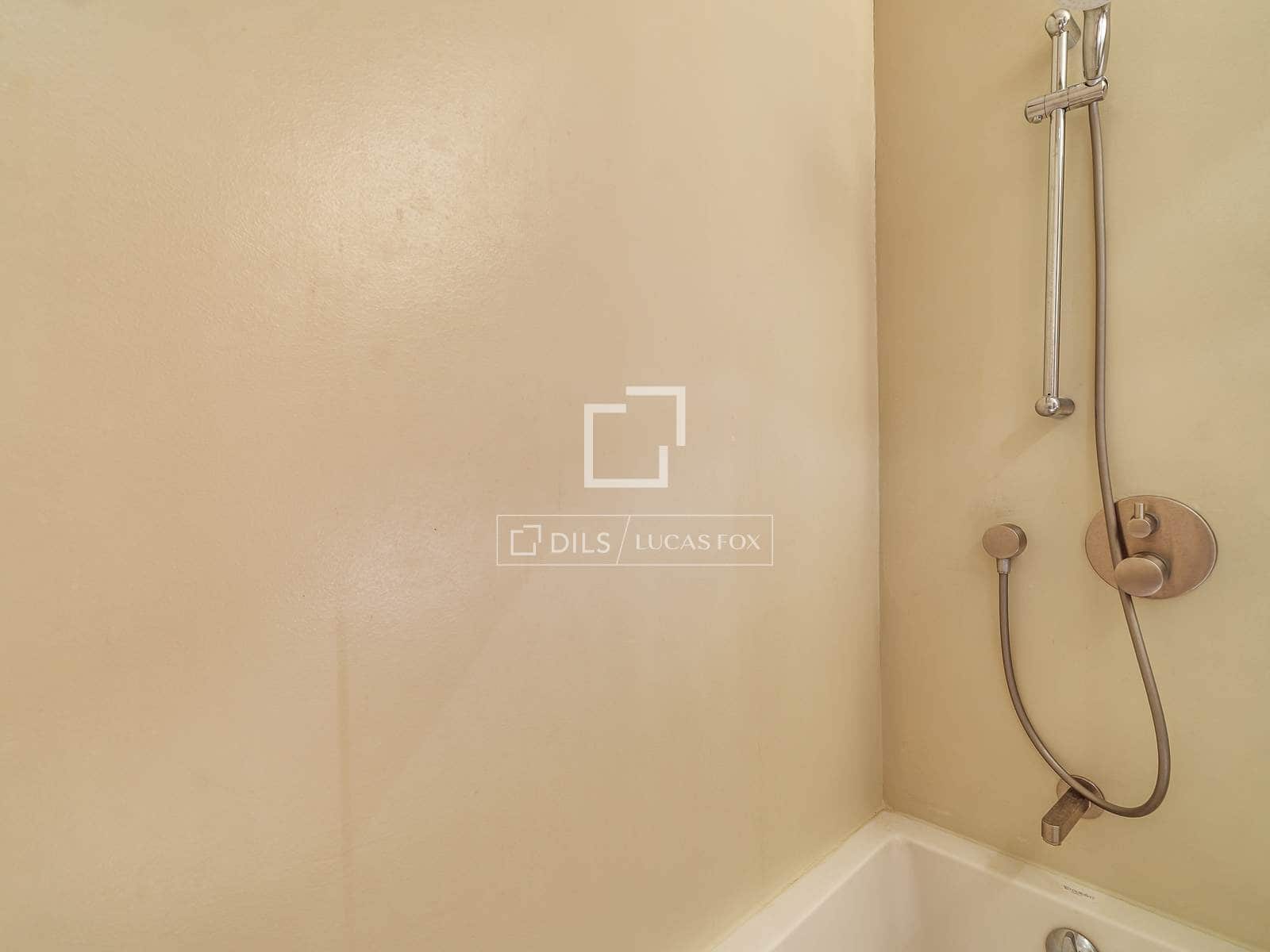 1 slaapkamer Appartement te koop in Barcelona stad - € 355.000 (Ref: 9802944)