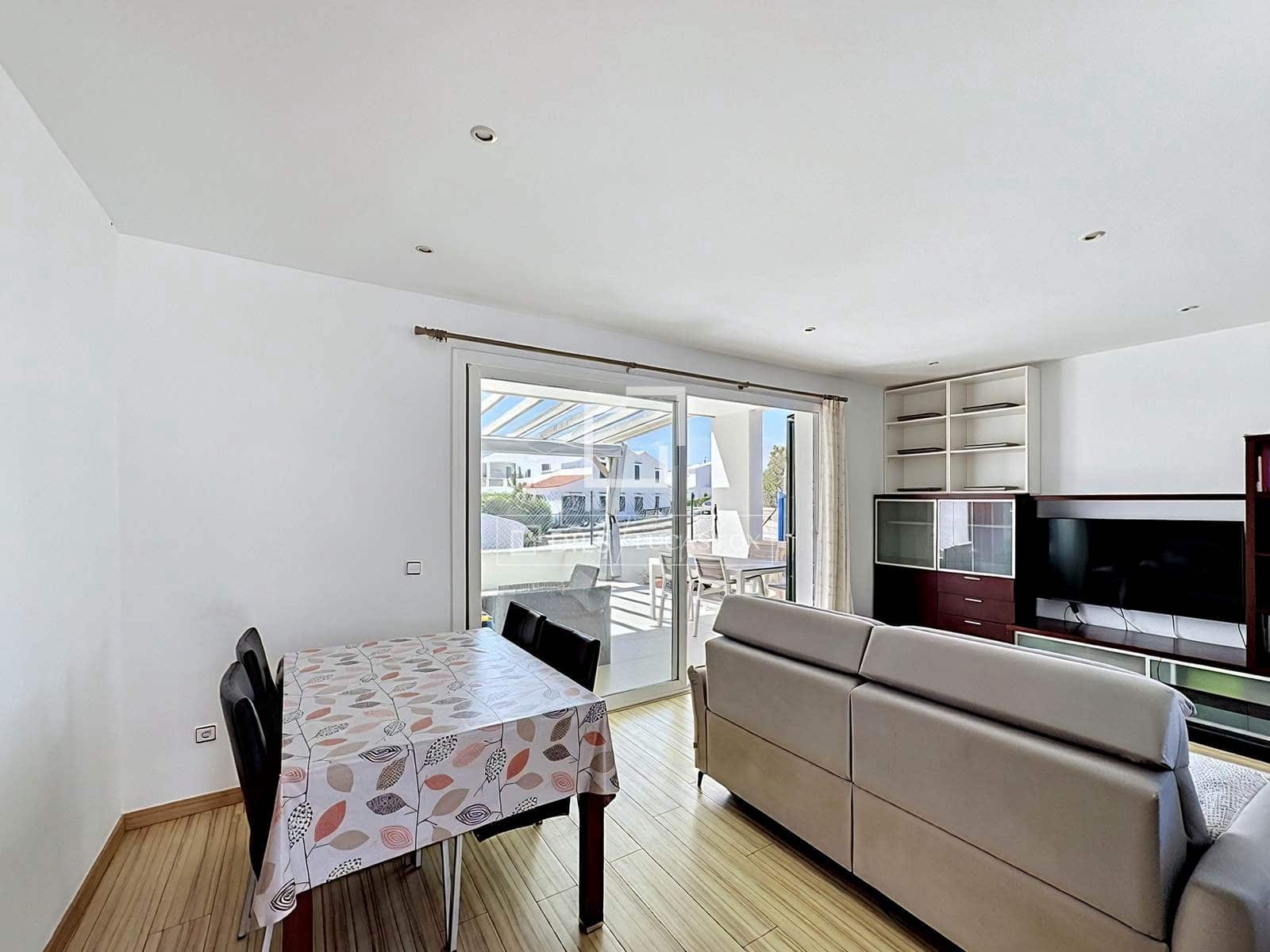 3 soverom Villa til salgs i Es Mercadal med svømmebasseng garasje - € 475 000 (Ref: 9802945)