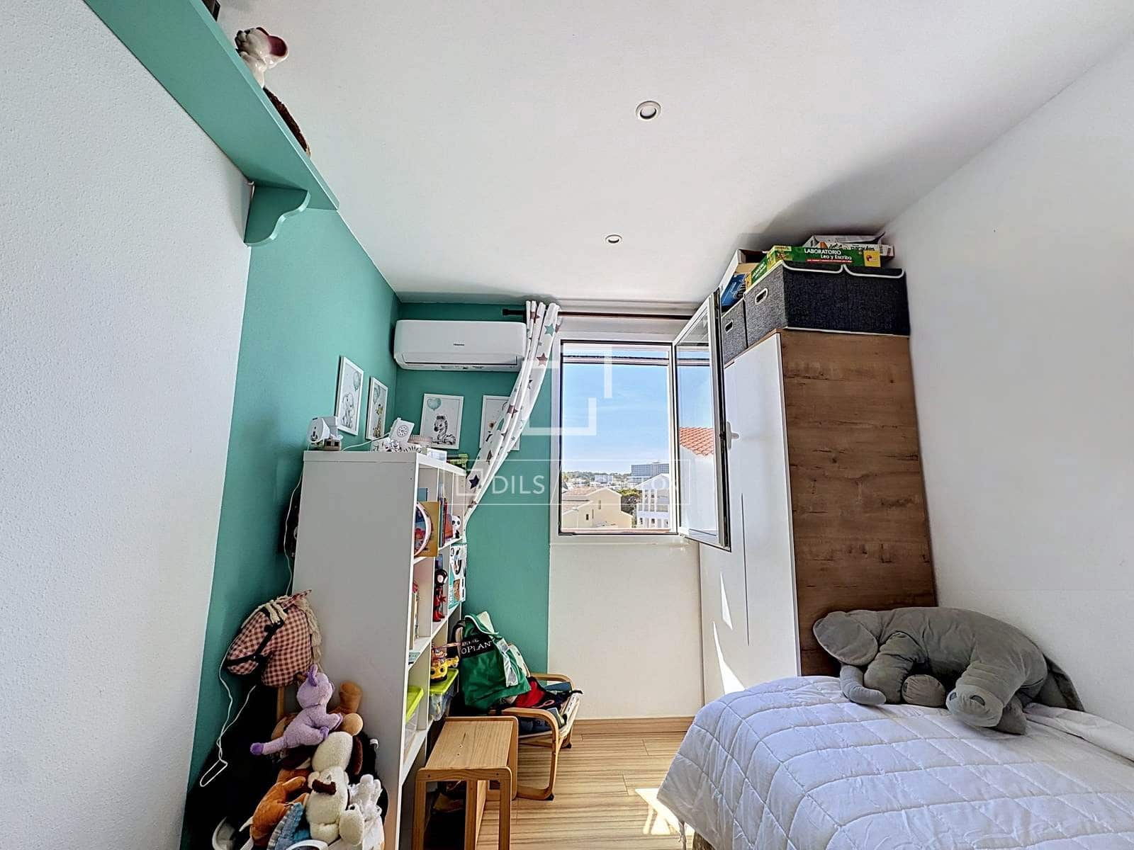 3 soverom Villa til salgs i Es Mercadal med svømmebasseng garasje - € 475 000 (Ref: 9802945)