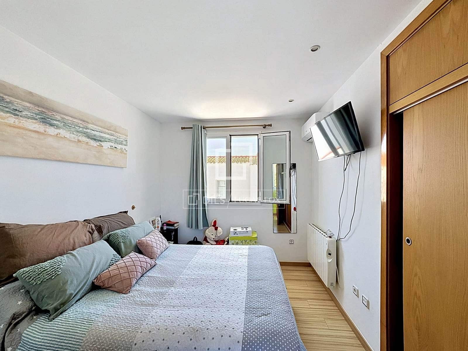 3 soverom Villa til salgs i Es Mercadal med svømmebasseng garasje - € 475 000 (Ref: 9802945)