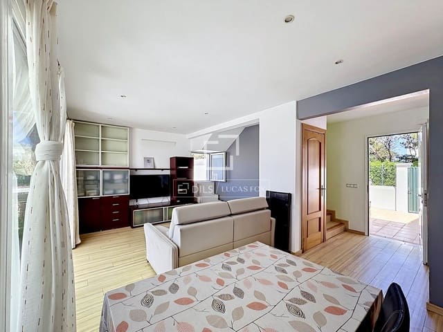 3 soverom Villa til salgs i Es Mercadal - € 475 000 (Ref: 9802945)