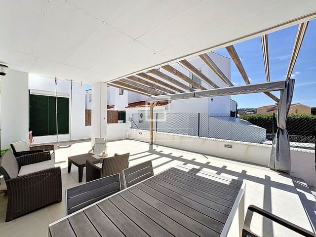 3 soverom Villa til salgs i Es Mercadal - € 475 000 (Ref: 9802945)