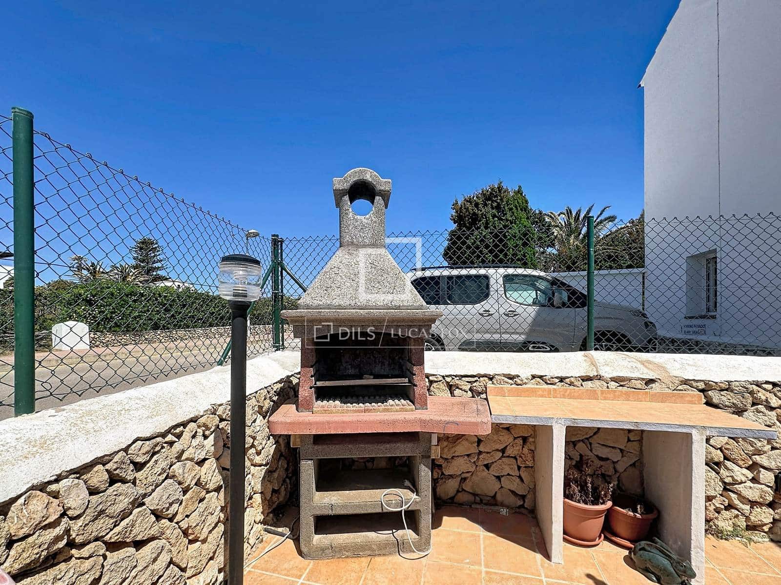 3 soverom Villa til salgs i Es Mercadal med svømmebasseng garasje - € 475 000 (Ref: 9802945)