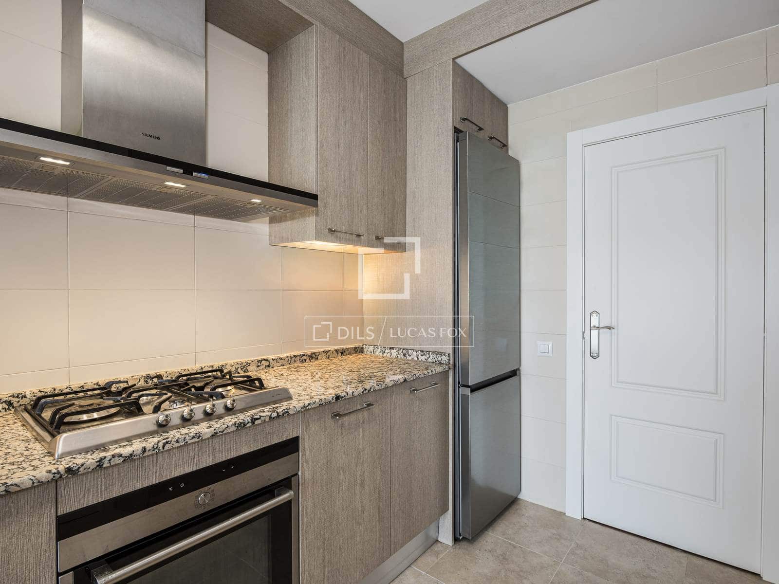 3 sovrum Lägenhet till salu i Sant Cugat del Valles med pool garage - 790 000 € (Ref: 9802947)