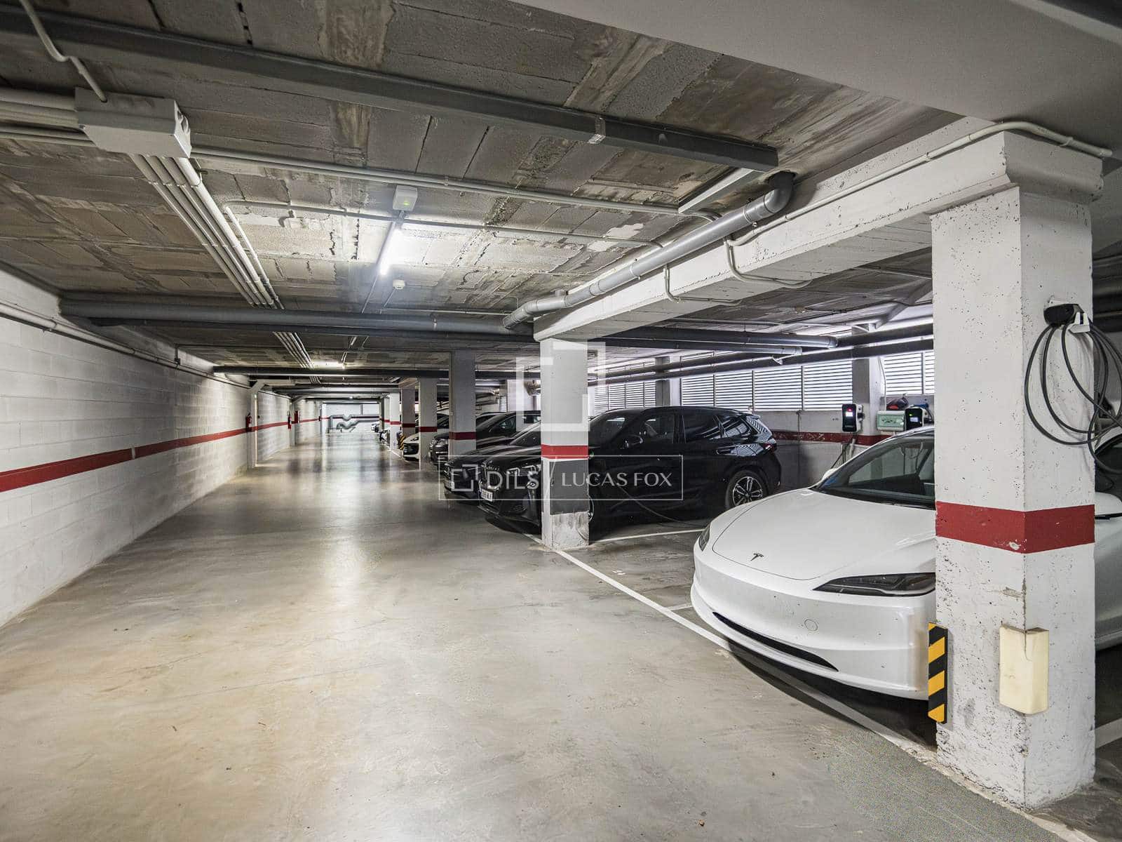 3 sovrum Lägenhet till salu i Sant Cugat del Valles med pool garage - 790 000 € (Ref: 9802947)