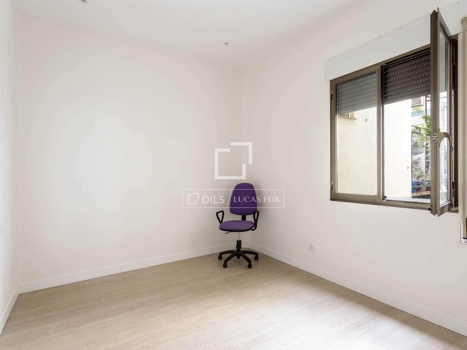 4 makuuhuone Huoneisto vuokrattavana paikassa Valencia kaupunki - 3 400 € (Ref: 9802948)