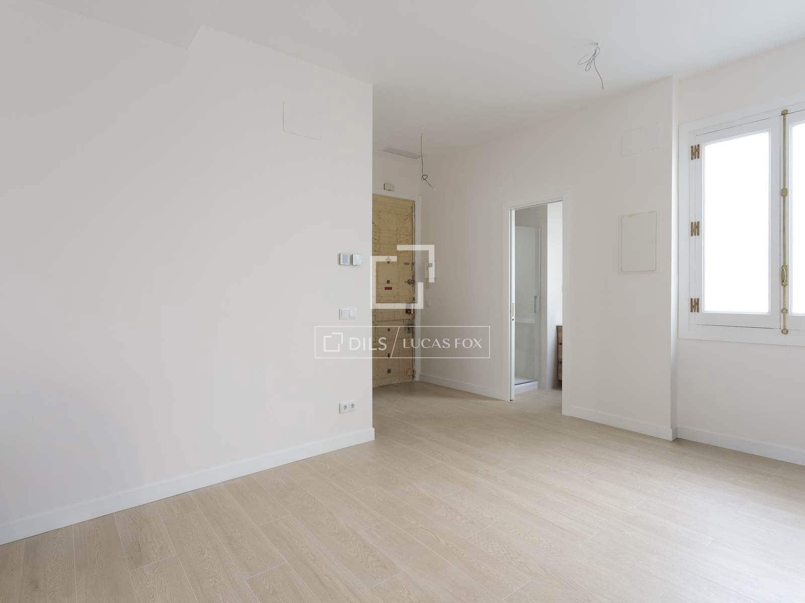 4 makuuhuone Huoneisto vuokrattavana paikassa Valencia kaupunki - 3 400 € (Ref: 9802948)