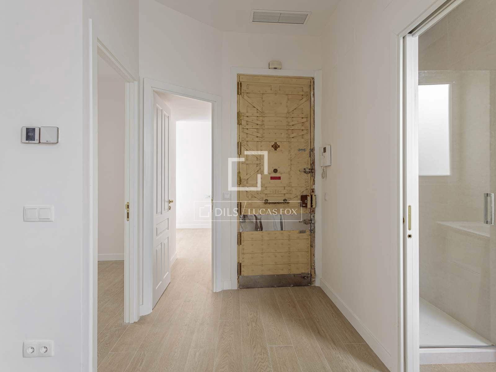 4 makuuhuone Huoneisto vuokrattavana paikassa Valencia kaupunki - 3 400 € (Ref: 9802948)