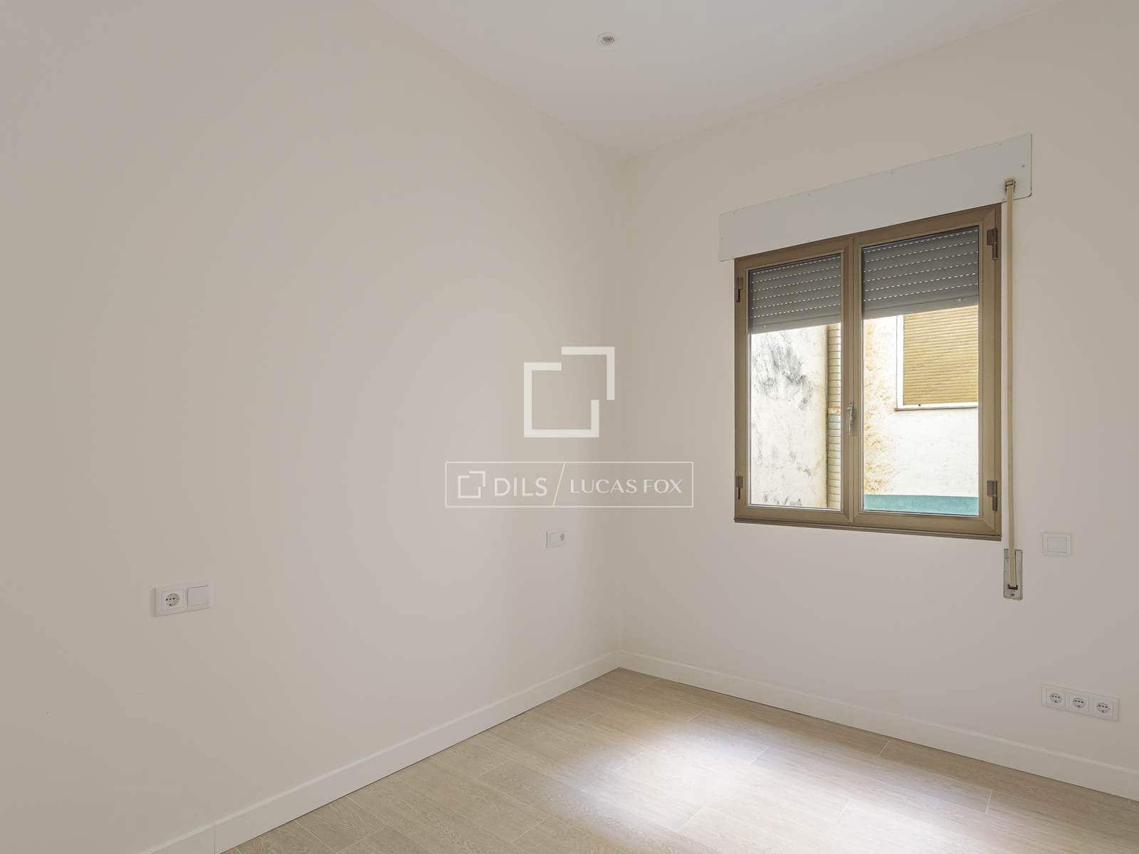 4 makuuhuone Huoneisto vuokrattavana paikassa Valencia kaupunki - 3 400 € (Ref: 9802948)