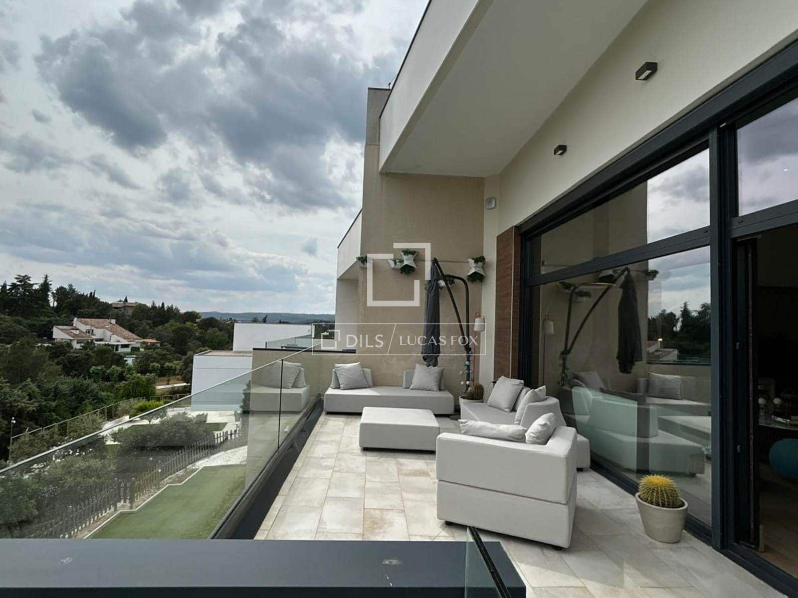 5 quarto Moradia para venda em Las Rozas de Madrid com piscina garagem - 2 550 000 € (Ref: 9803719)