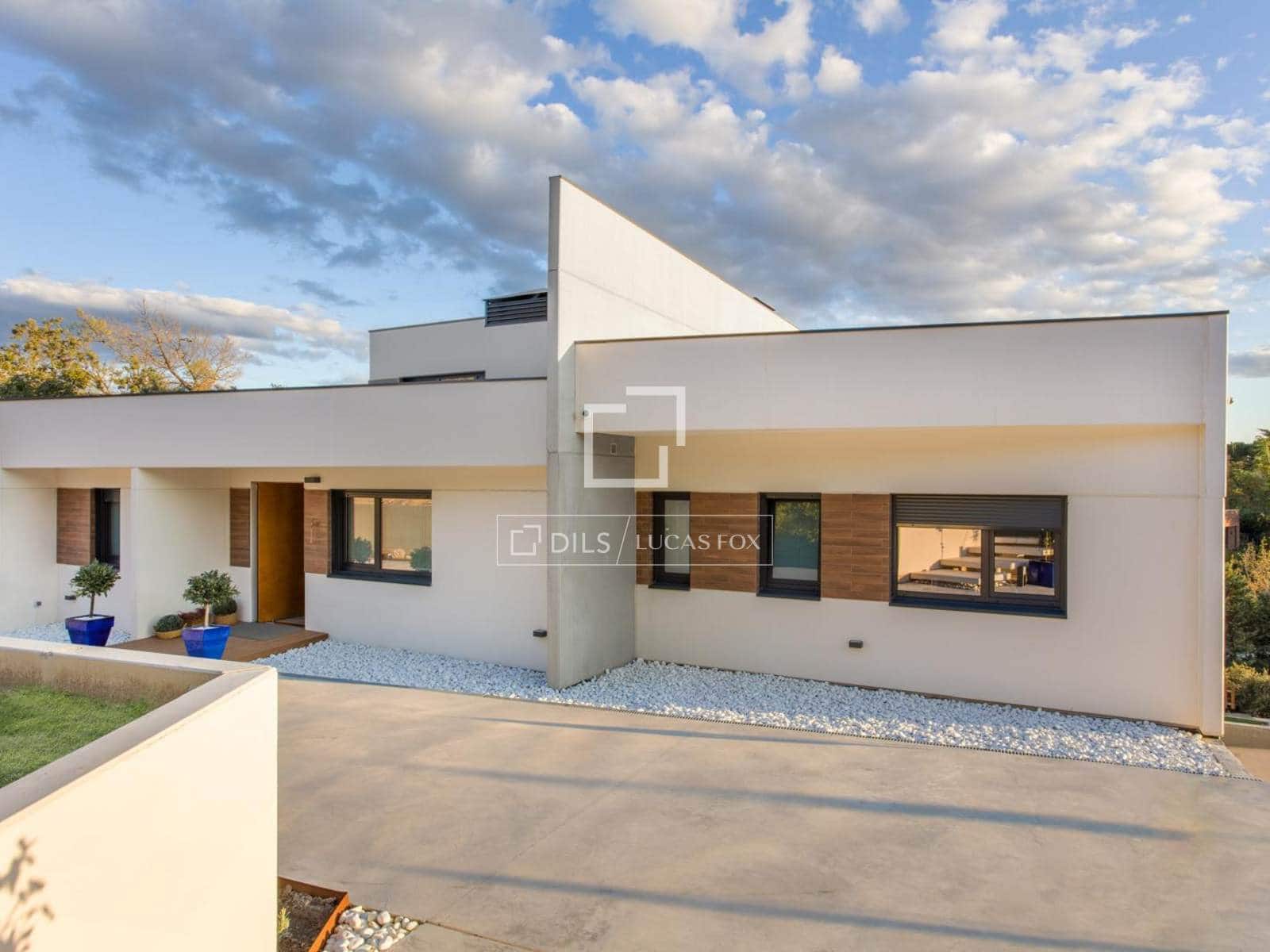 5 quarto Moradia para venda em Las Rozas de Madrid com piscina garagem - 2 550 000 € (Ref: 9803719)