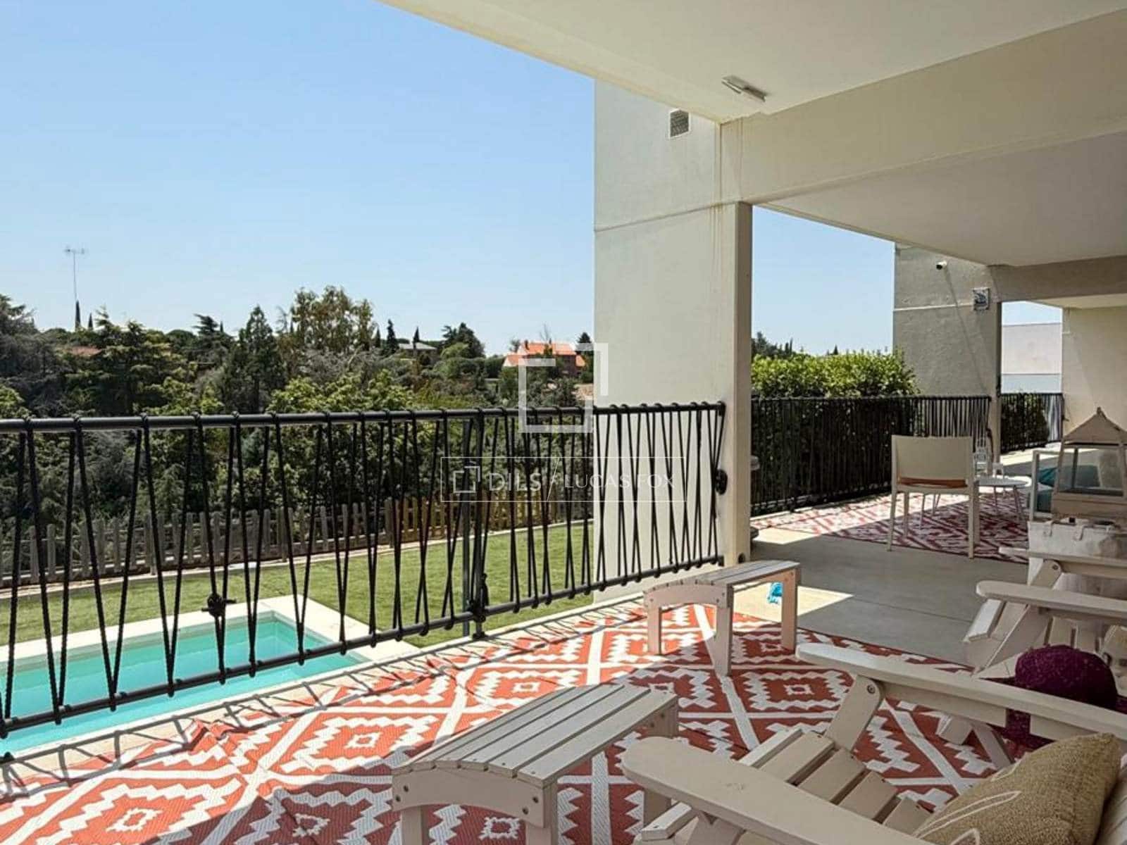 5 quarto Moradia para venda em Las Rozas de Madrid com piscina garagem - 2 550 000 € (Ref: 9803719)