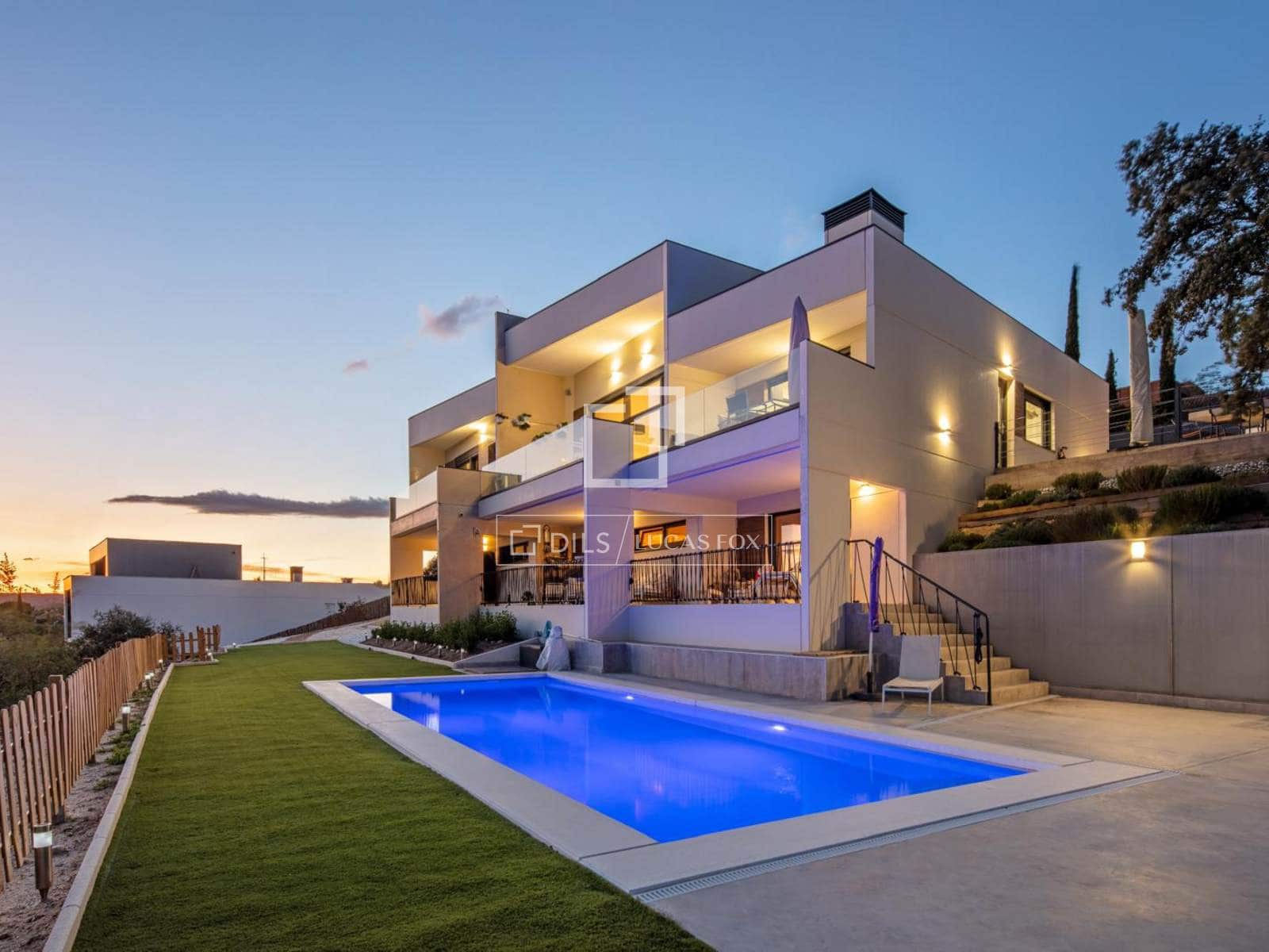 5 quarto Moradia para venda em Las Rozas de Madrid com piscina garagem - 2 550 000 € (Ref: 9803719)