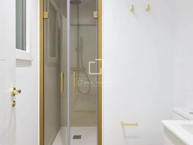 2 sovrum Lägenhet att hyra i Madrid stad - 2 900 € (Ref: 9803720)