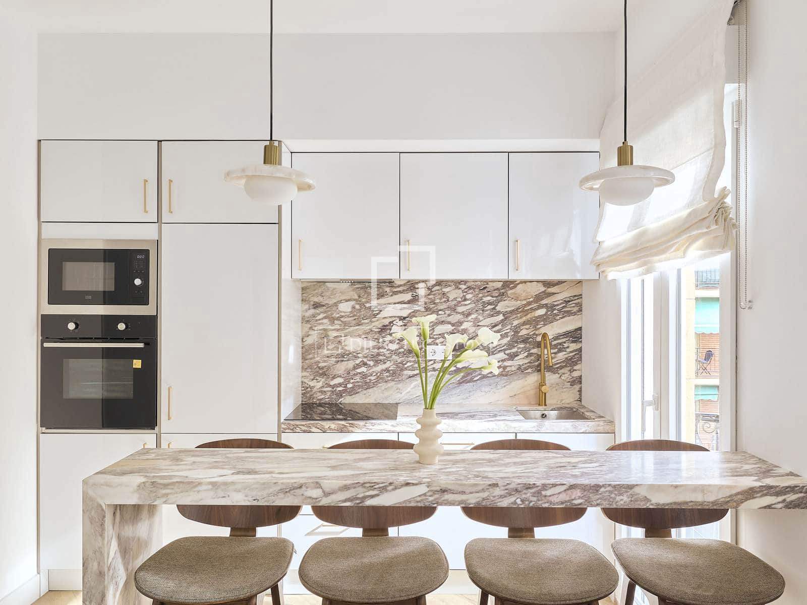 2 sovrum Lägenhet att hyra i Madrid stad - 2 900 € (Ref: 9803720)