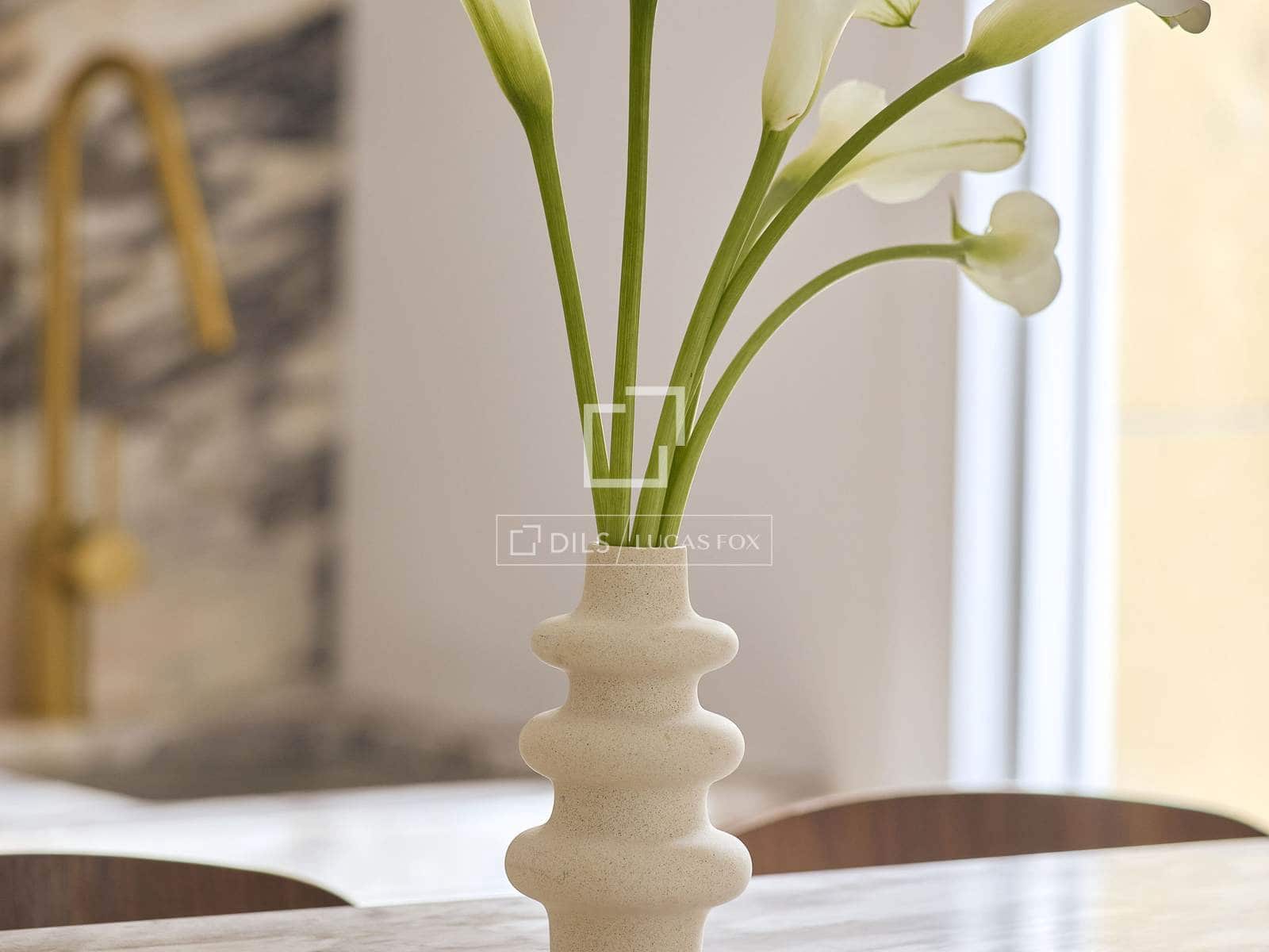 2 sovrum Lägenhet att hyra i Madrid stad - 2 900 € (Ref: 9803720)