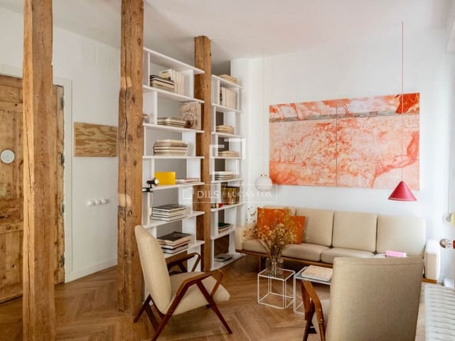 Apartamento de 2 habitaciones en Madrid ciudad en venta - 1.300.000 € (Ref: 9803721)