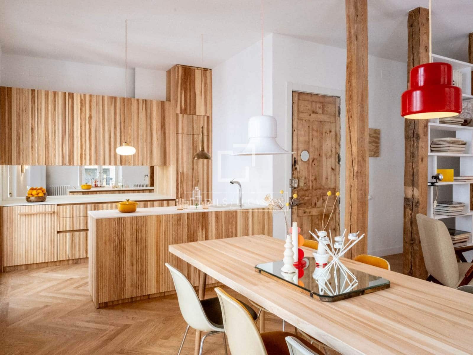 Apartamento de 2 habitaciones en Madrid ciudad en venta - 1.300.000 € (Ref: 9803721)