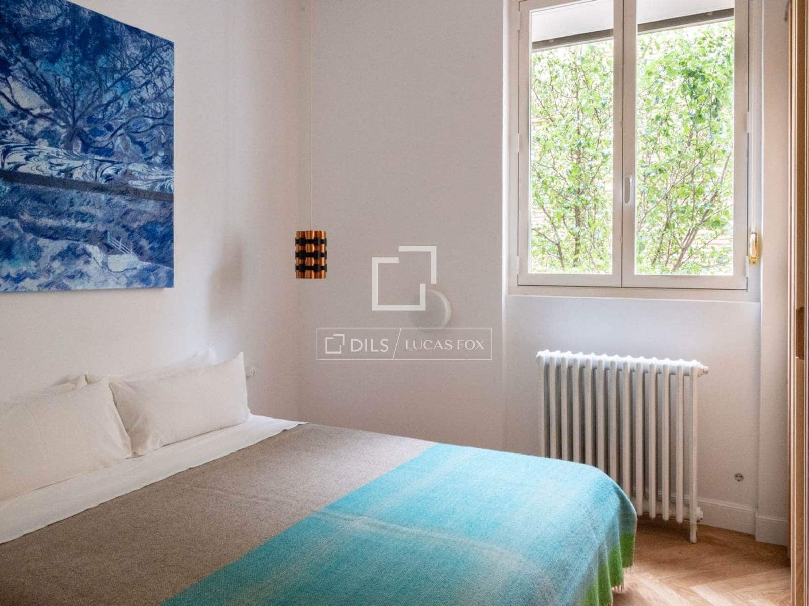Apartamento de 2 habitaciones en Madrid ciudad en venta - 1.300.000 € (Ref: 9803721)