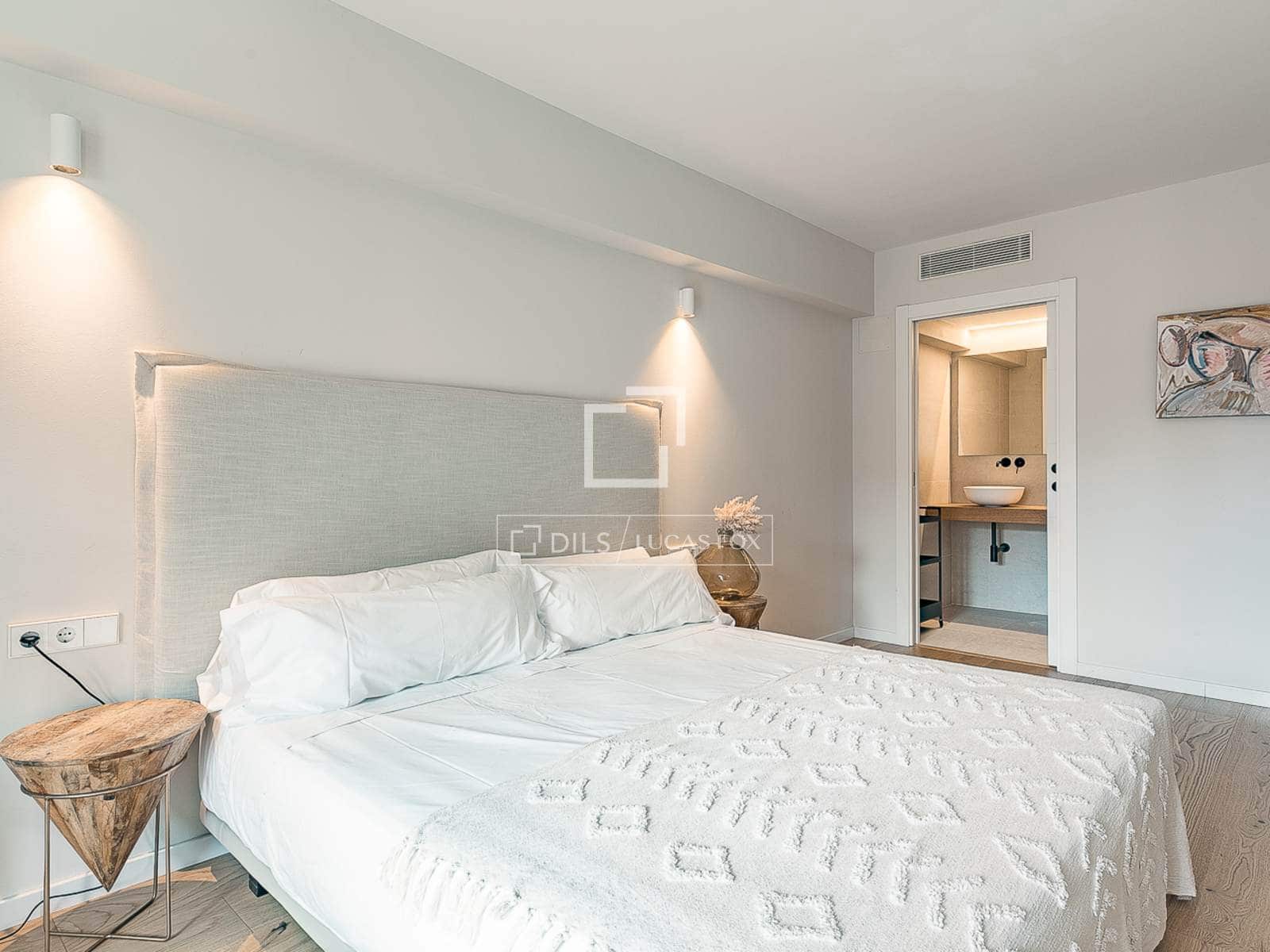 3 soveværelse Lejlighed til salg i Barcelona by - € 950.000 (Ref: 9803722)