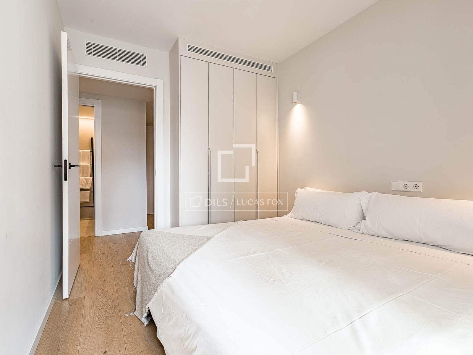 3 soveværelse Lejlighed til salg i Barcelona by - € 950.000 (Ref: 9803722)